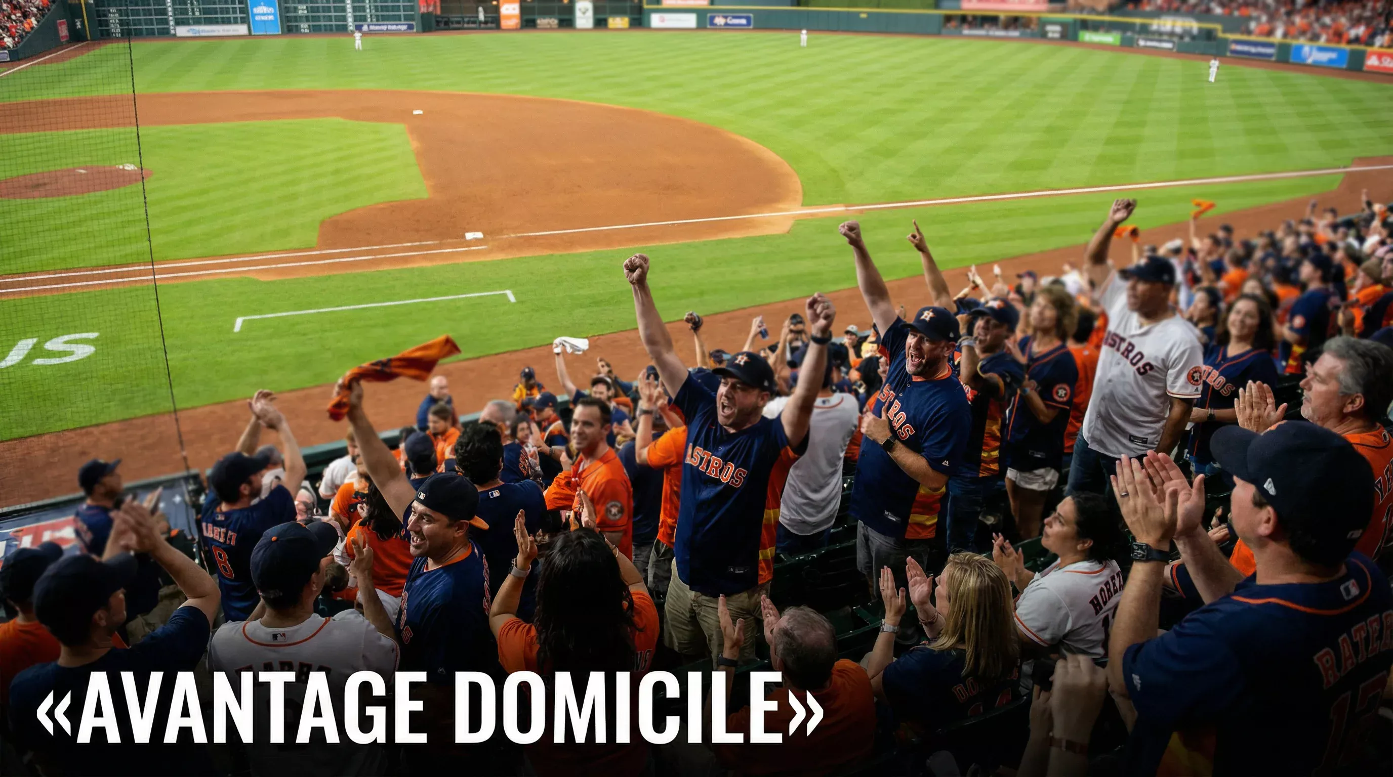 Foule de supporters enthousiastes dans les tribunes d'un stade de baseball MLB